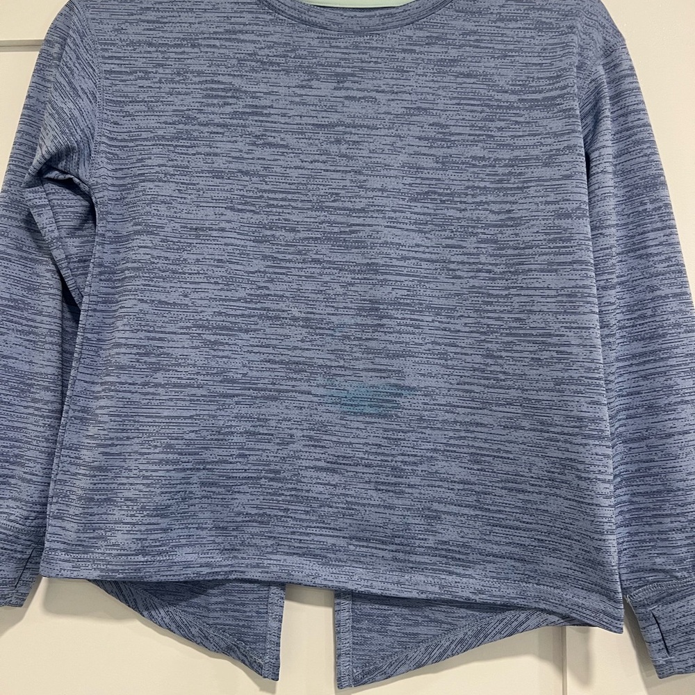 Xersion Blue Long Sleeve Kids Tee